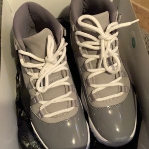 Cool grey 11”s
